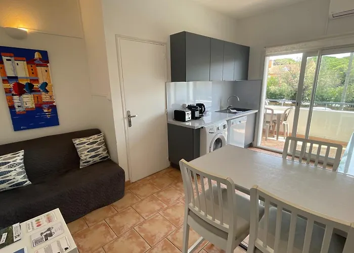 Appartement Résidence San Paolisa Hyères